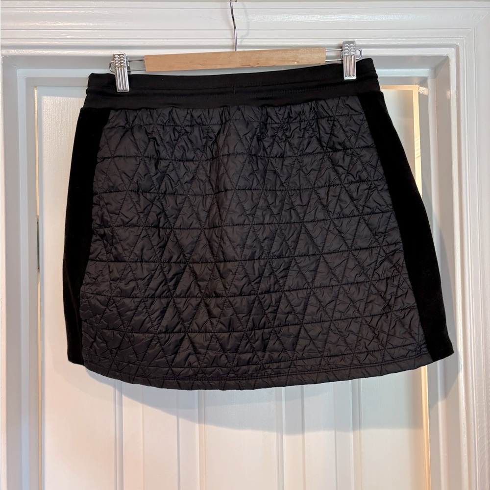 Athleta insulated skirt black size 8